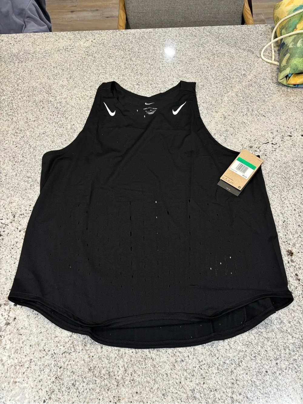 Nike Dri-Fit ADV Aeroswift Women’s Size XL Running Singlet Tank Top | FN2504-010